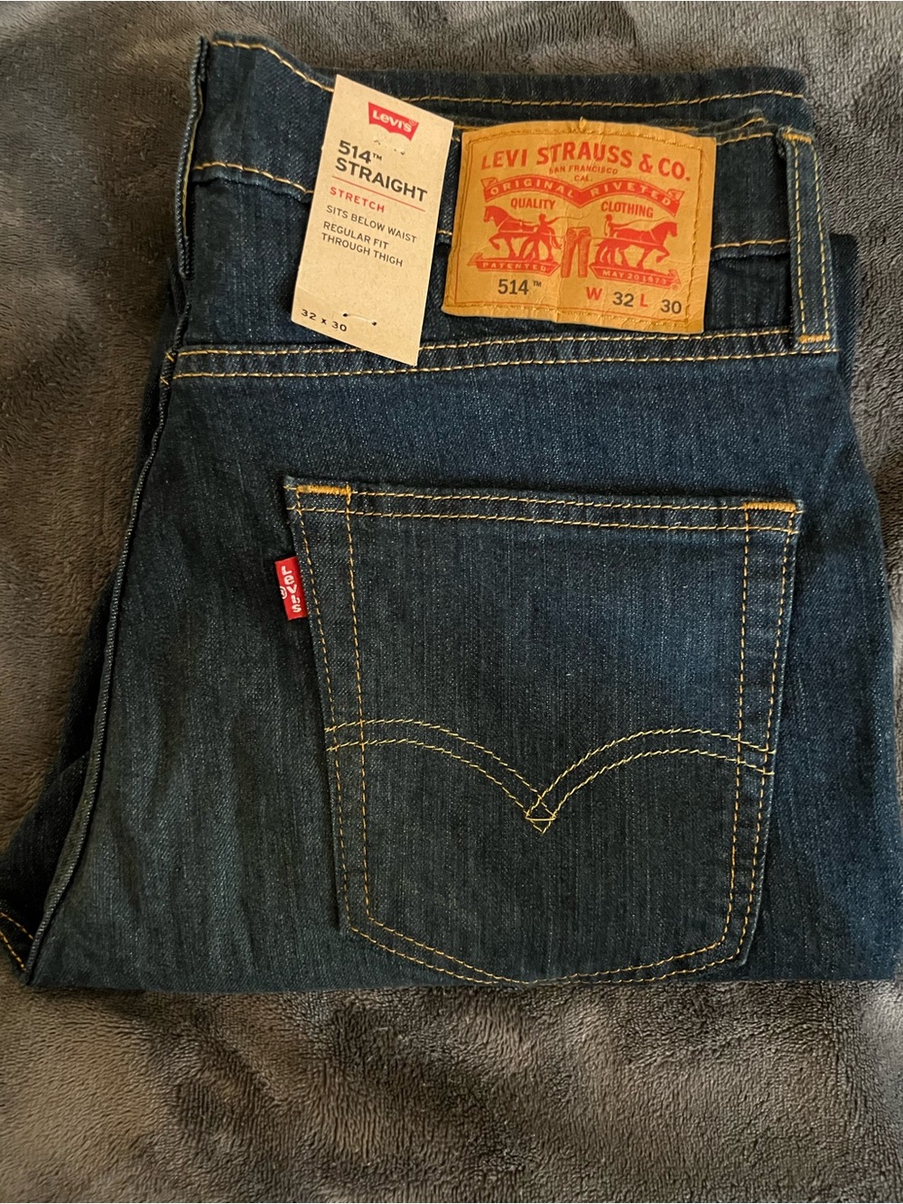 Levi's 514 Straight Men’s Jeans - Indigo Blue with Contrast Stitching